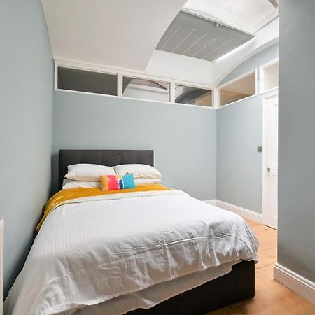 Cozy Hideaway In South Ken! Apartment London Luaran gambar