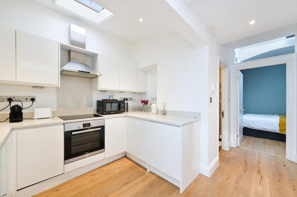 Cozy Hideaway In South Ken! Apartment London Luaran gambar