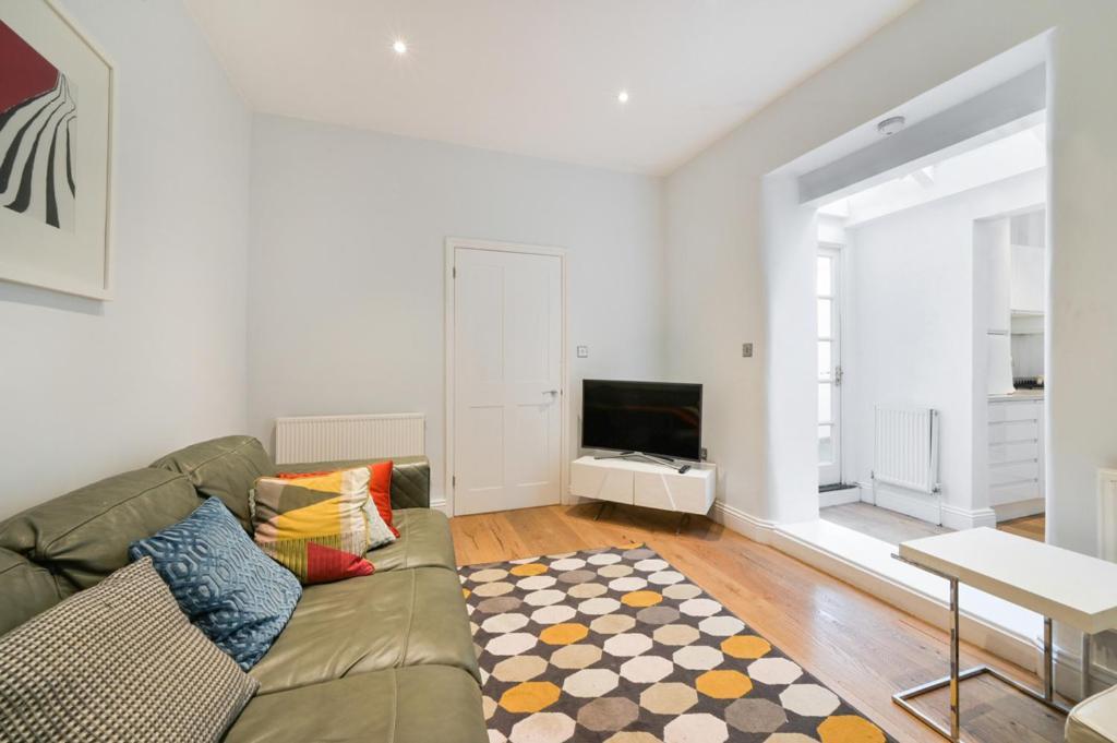 Cozy Hideaway In South Ken! Apartment London Luaran gambar